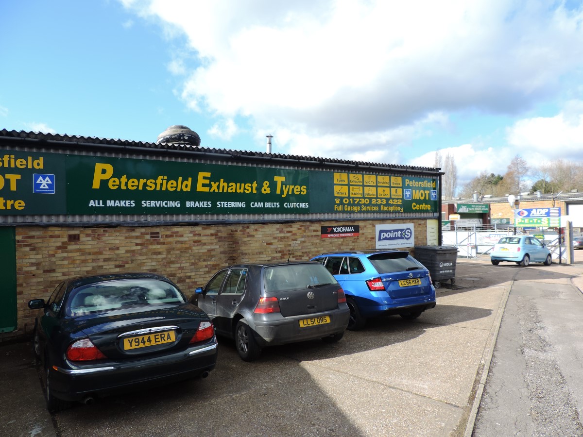 Petersfield garage services